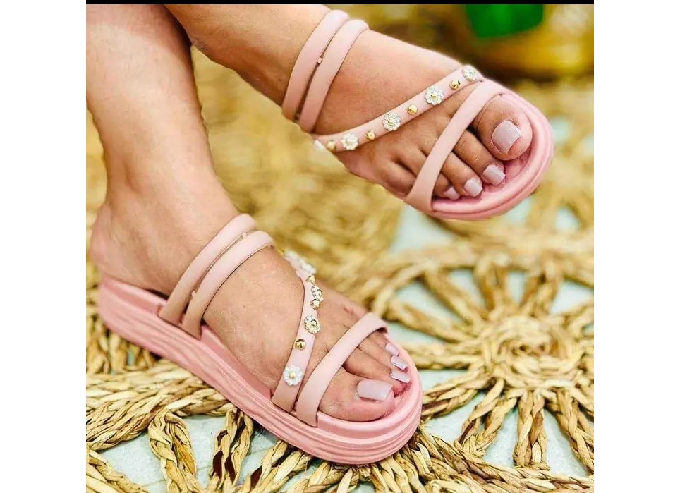 Women slippers