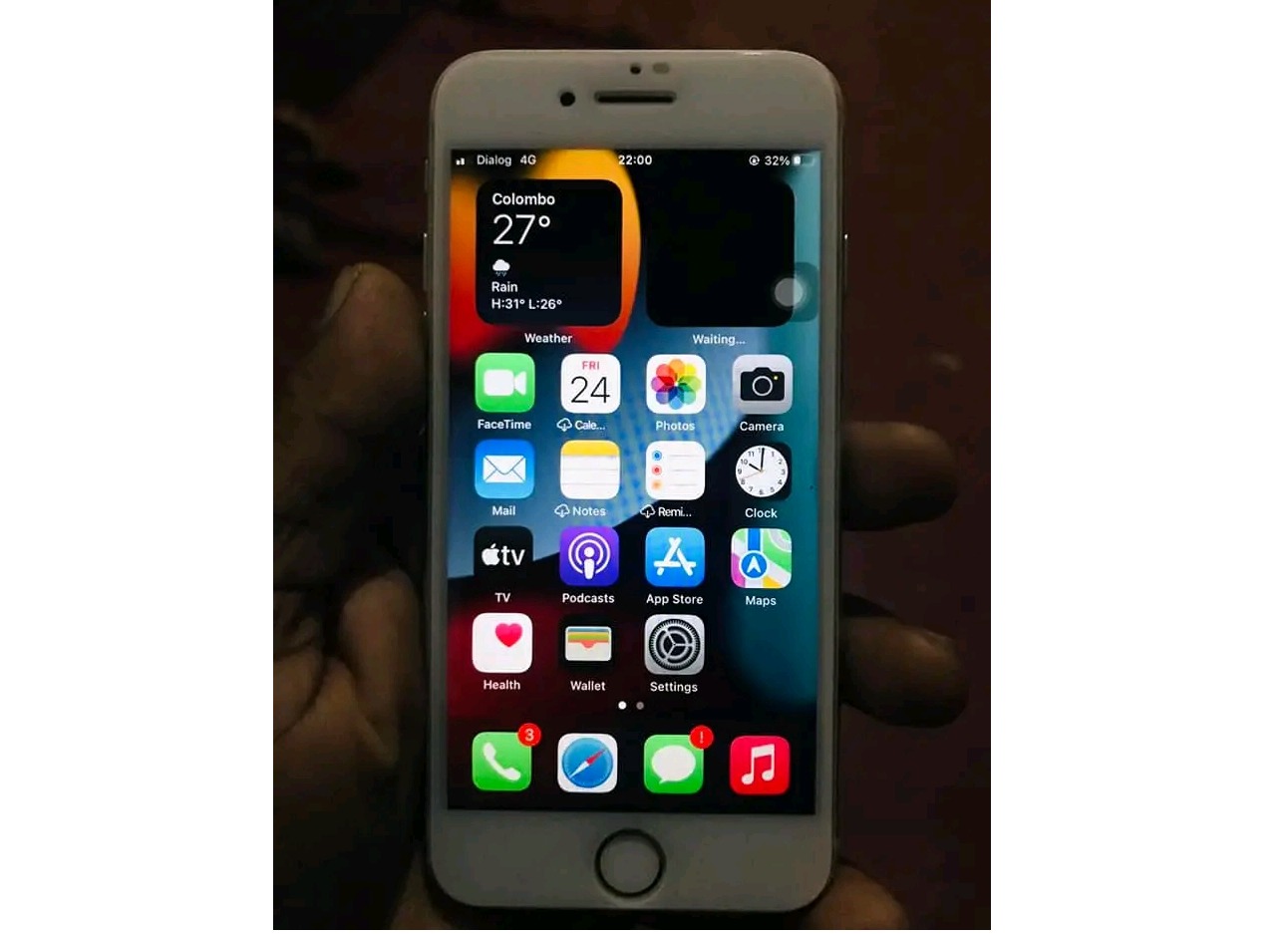 Apple iPhone 7 (Used)
