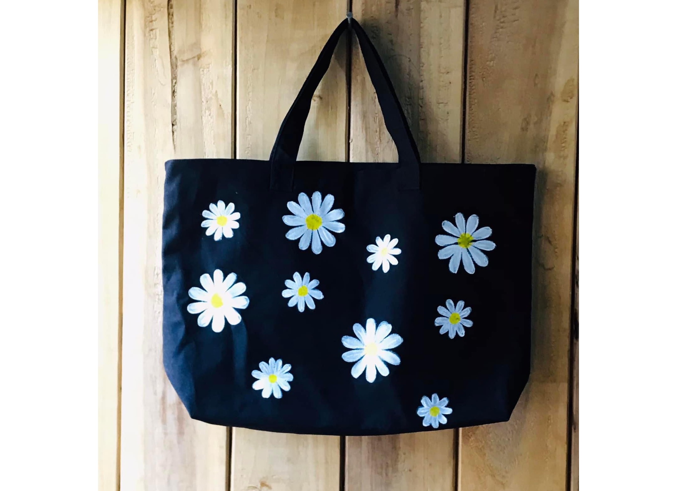 Daisy flowers Totebag