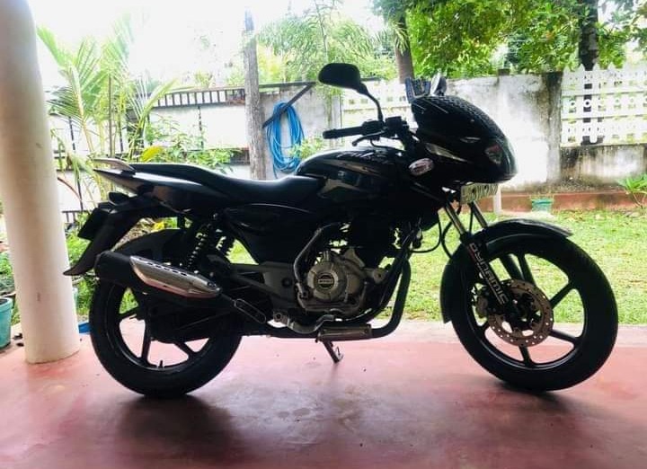 Pulsar 150