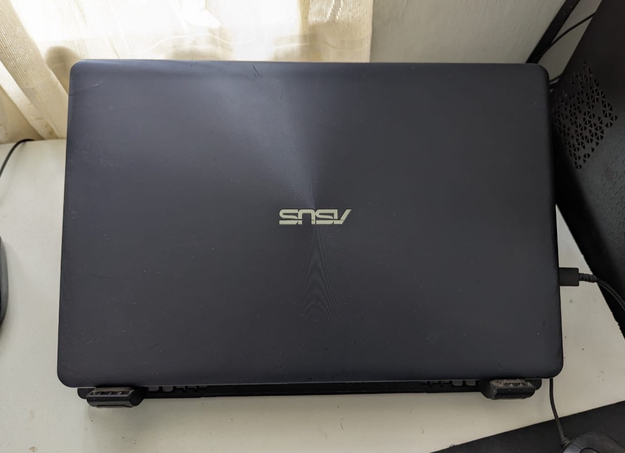 Asus Vivobook