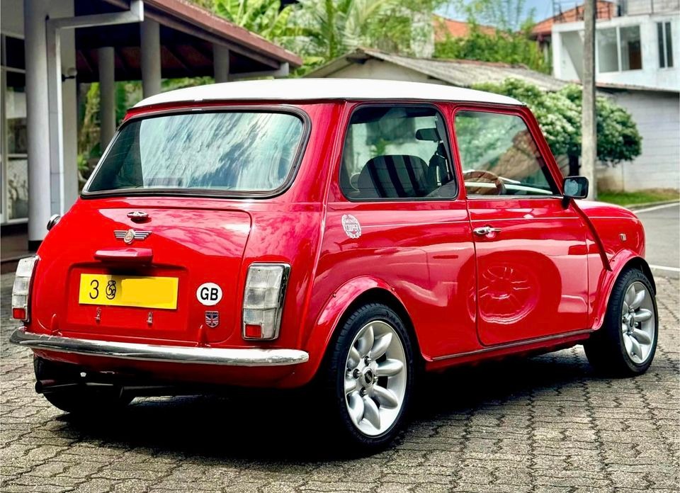 Mini Cooper 1300CC EFI