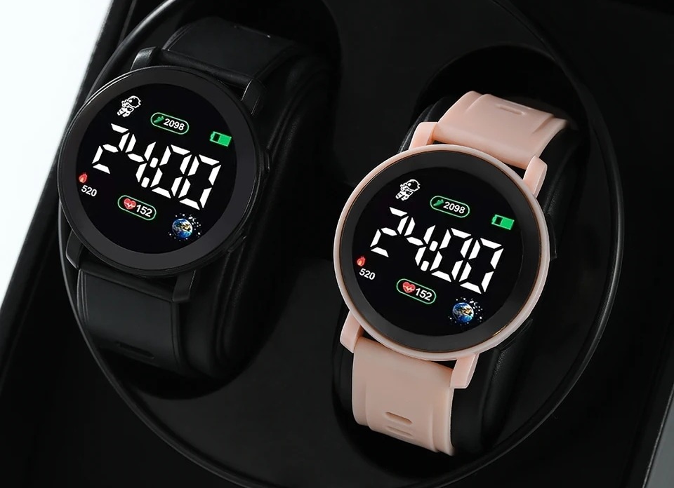 Smartwatch couple