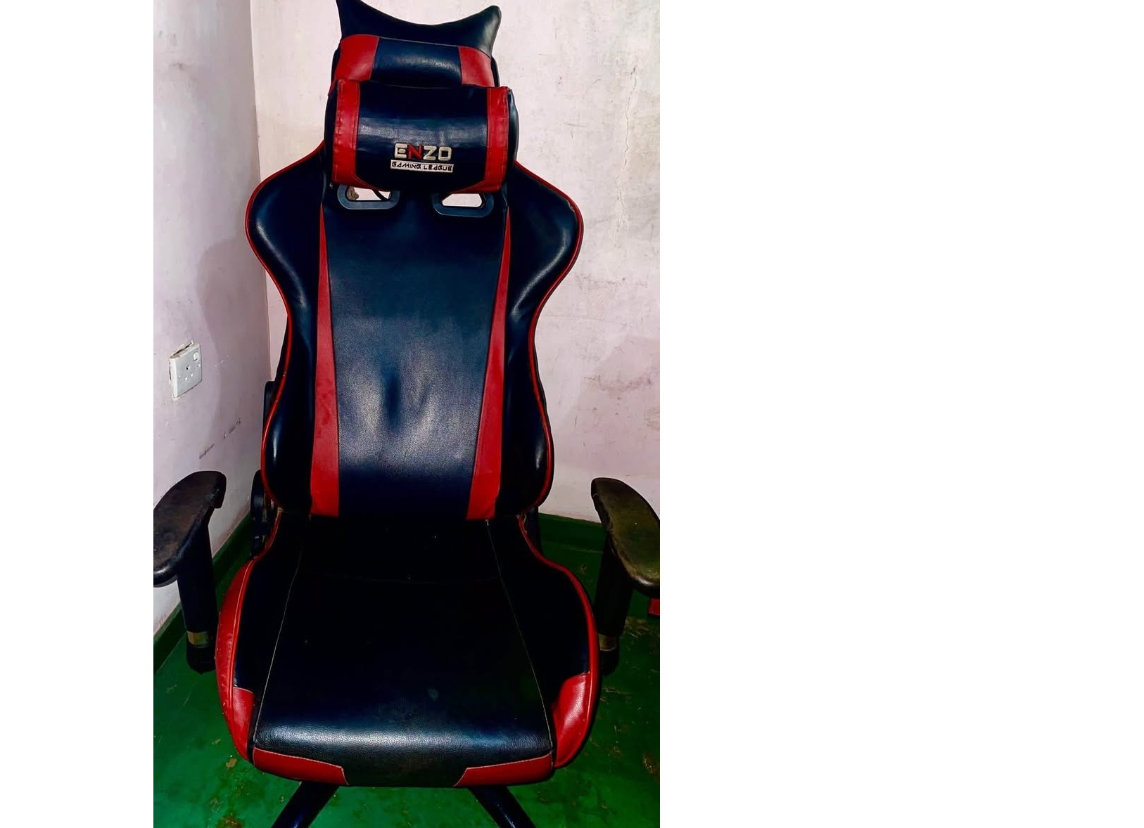 Gaming chair