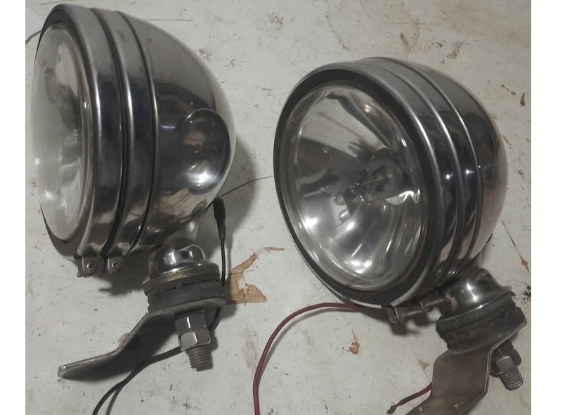 Stainless steel auxiliary lights