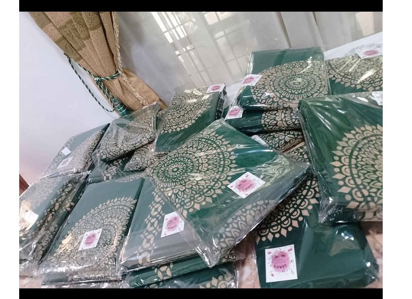 Dammi's Art work Gallery Sarees