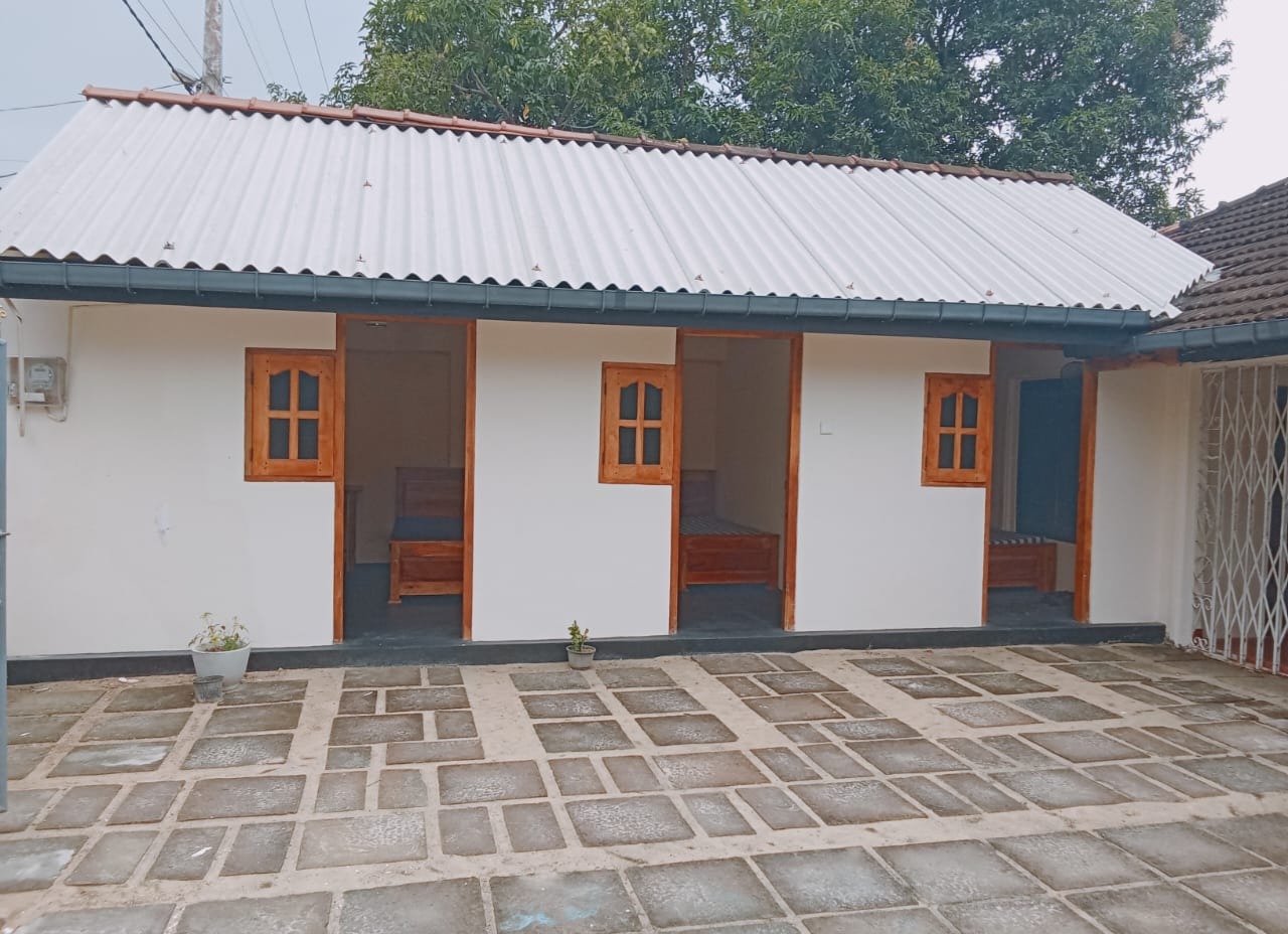 11 bed guests house Jaffna
