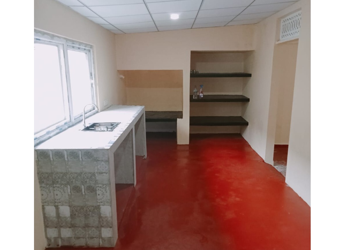 11 bed guests house Jaffna