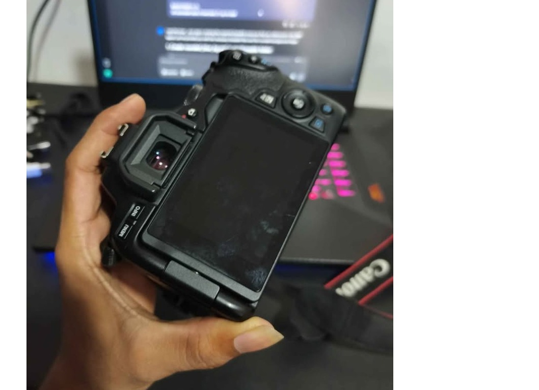 Canon Eos 250D 4K camera