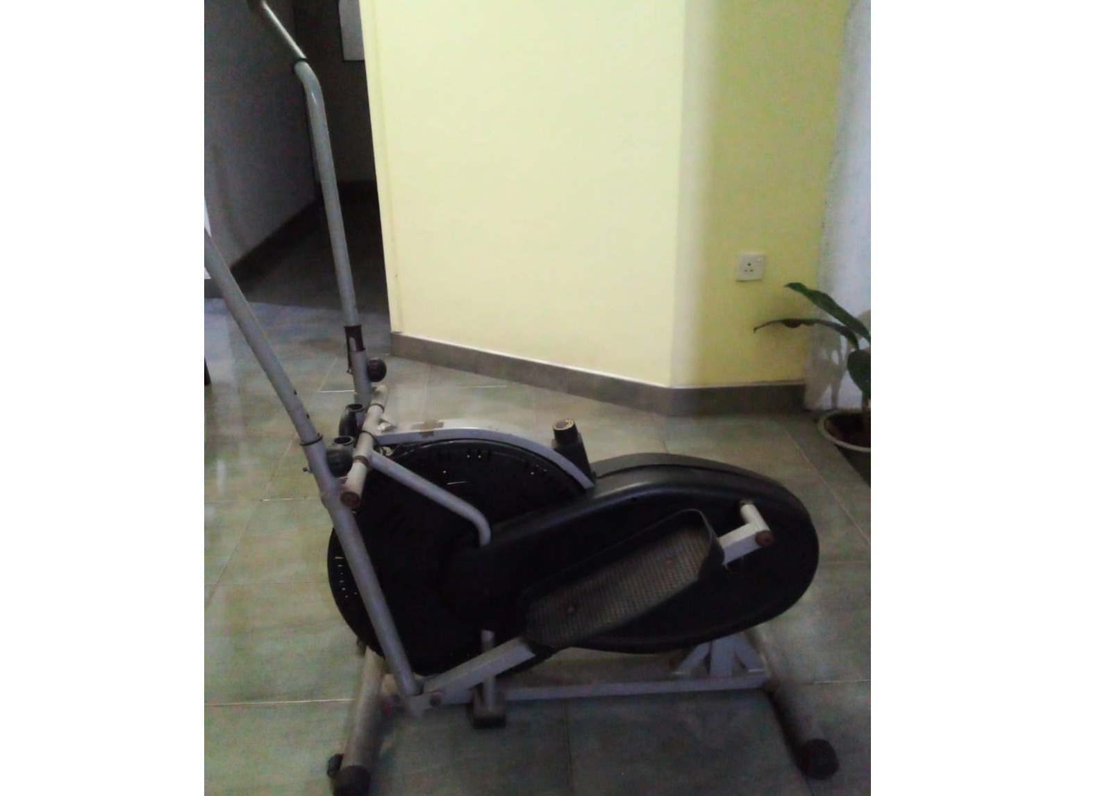 2 Exercise Machines sell or ex
