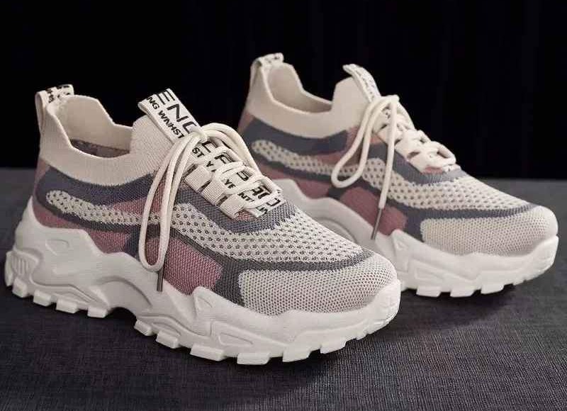 2024 New Fly Woven Mesh Casual Breathable Sneakers Korean Style