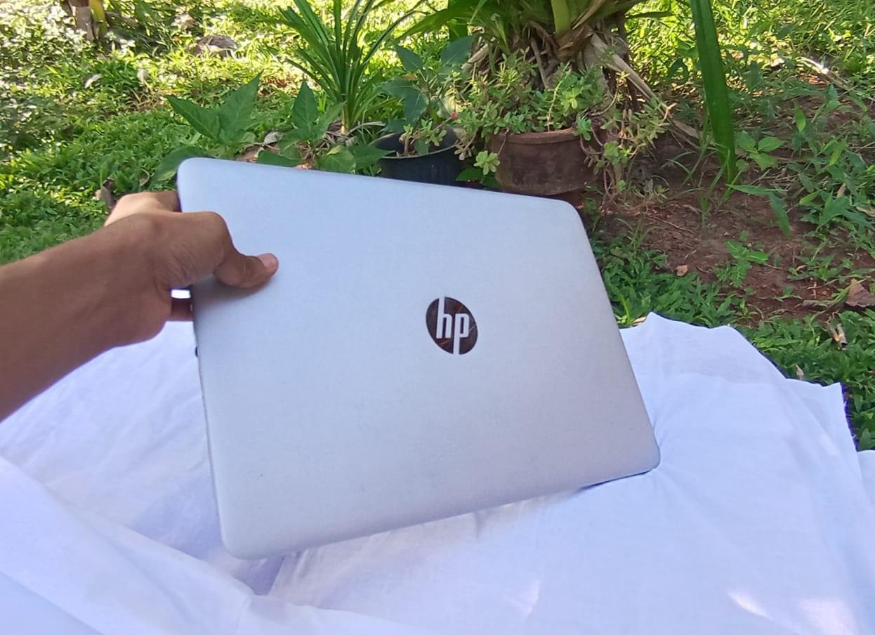 Hp i3 4th gen Laptop