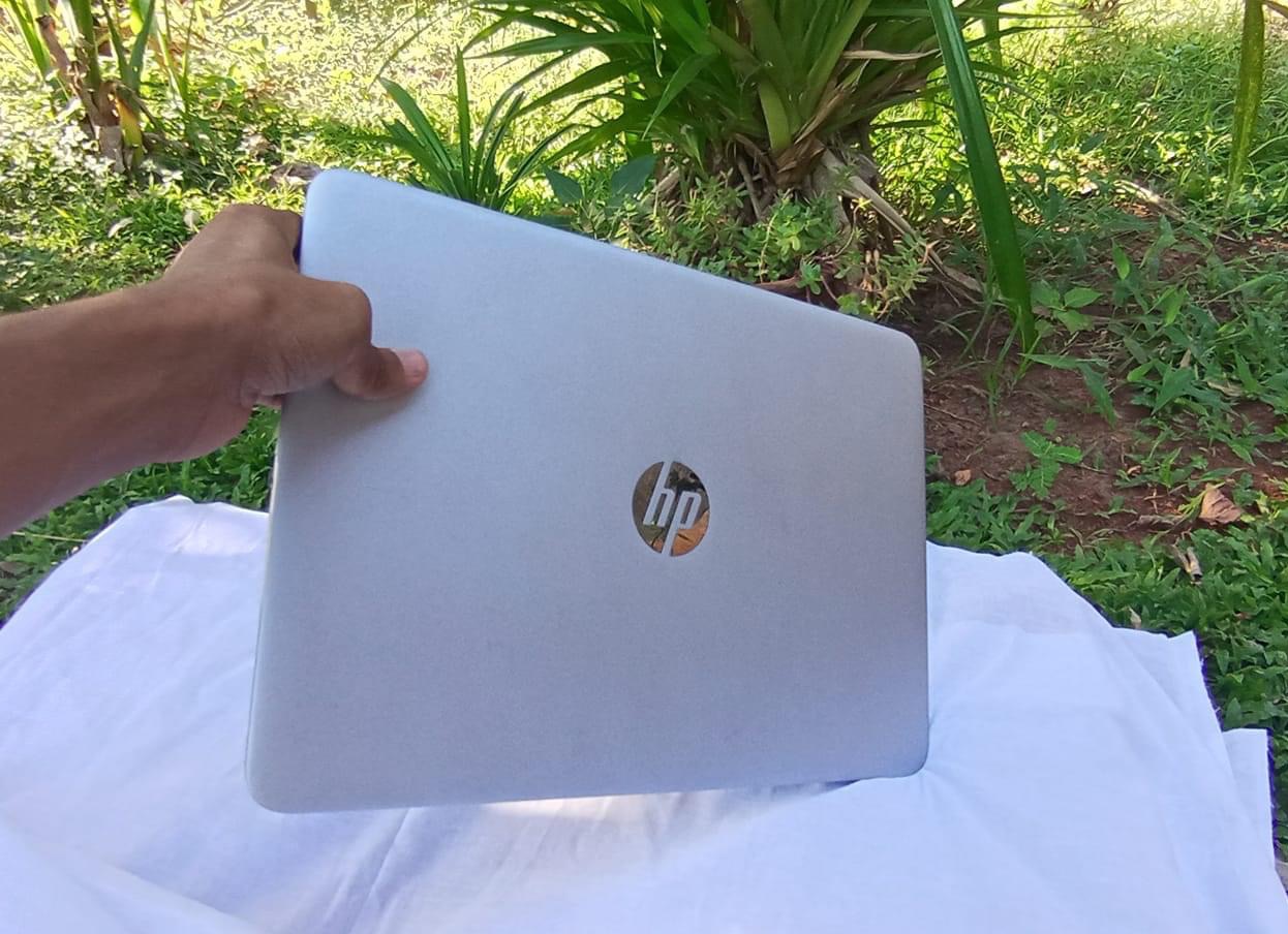 Hp i3 4th gen Laptop