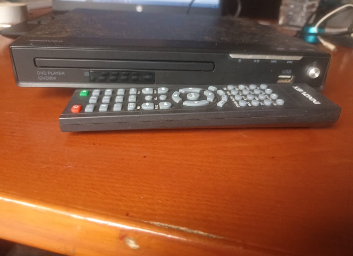 INNOVEX DVD PLAYER