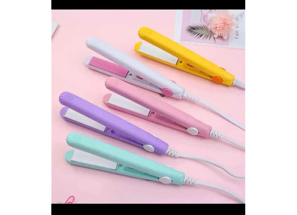 Mini hair straightener