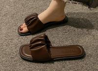 New woman slippers