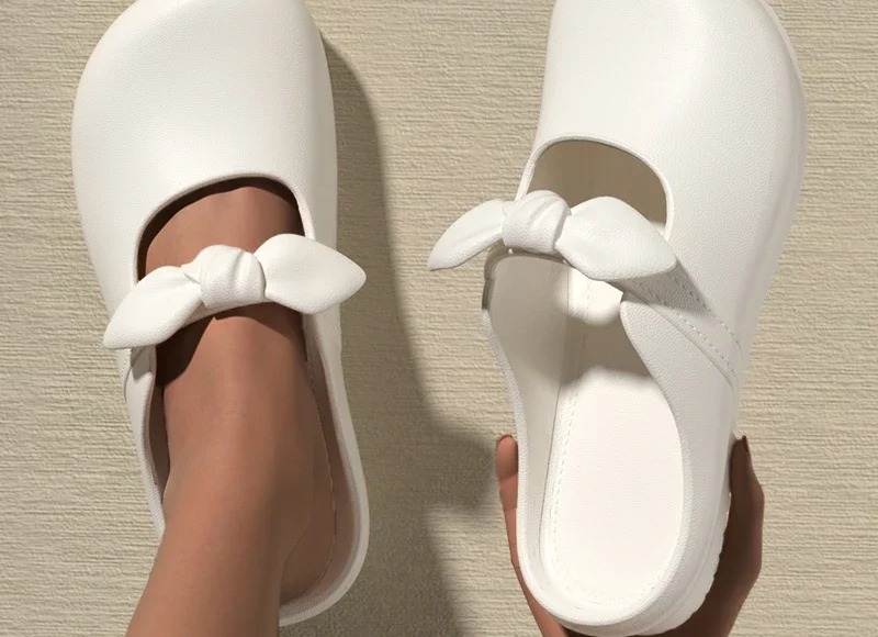 Slippers for woman and girls