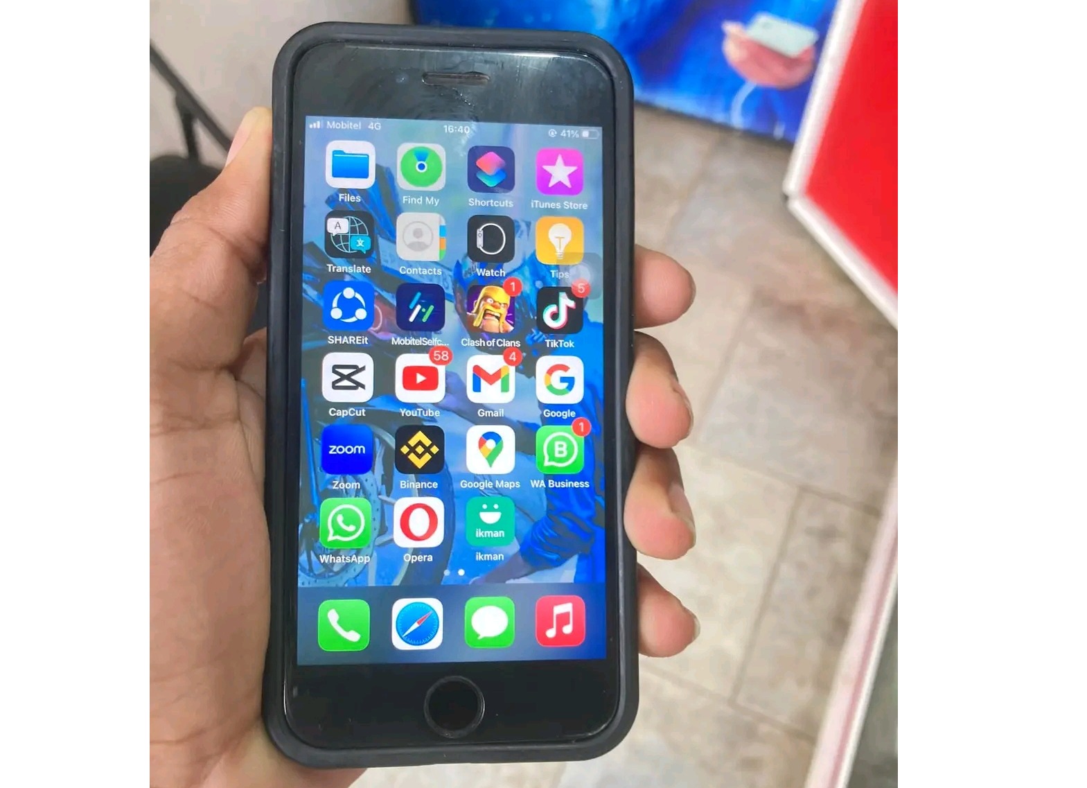 Apple iPhone 7 (Used)