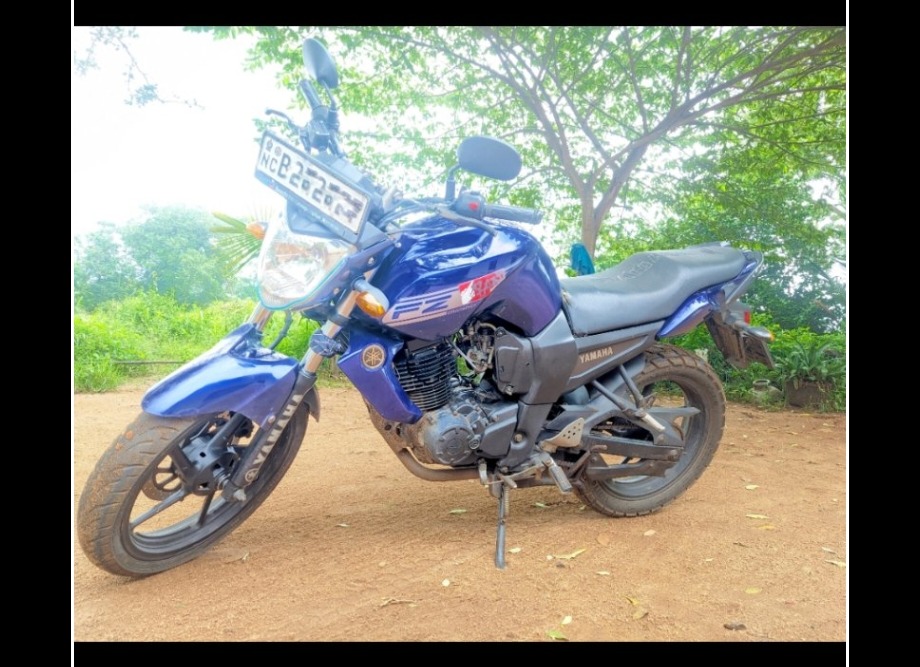 Yamaha Fz 16