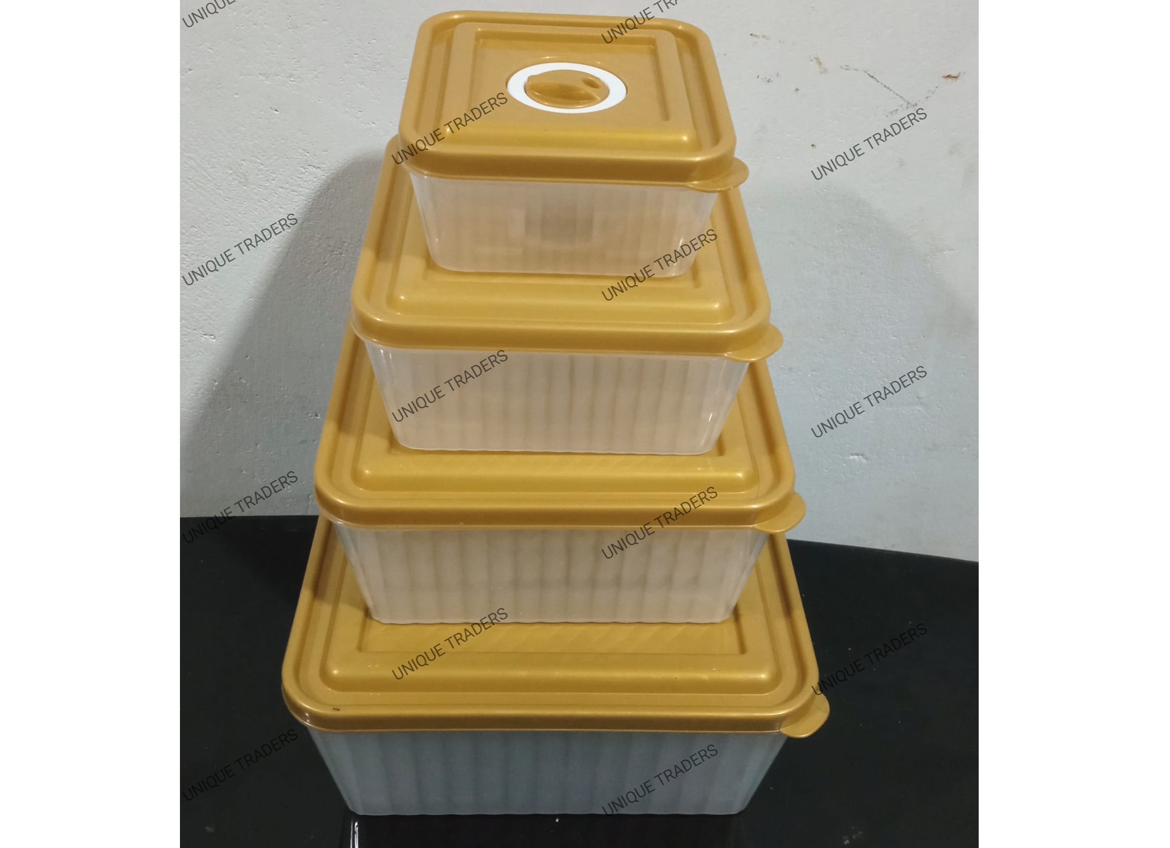 4 pcs Food Storage Boxes