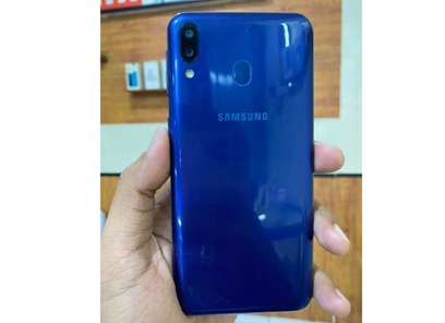 Samsung Galaxy M20 (Used)