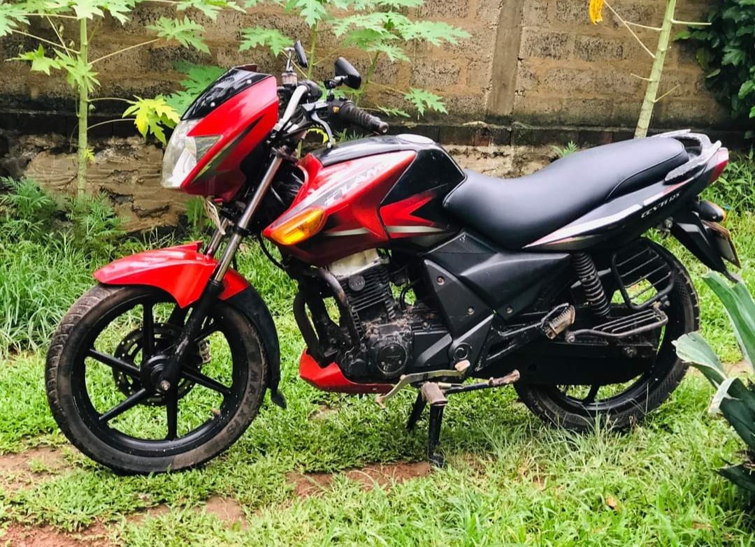 TVS Flame 125 bike