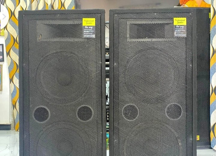 Speaker double top