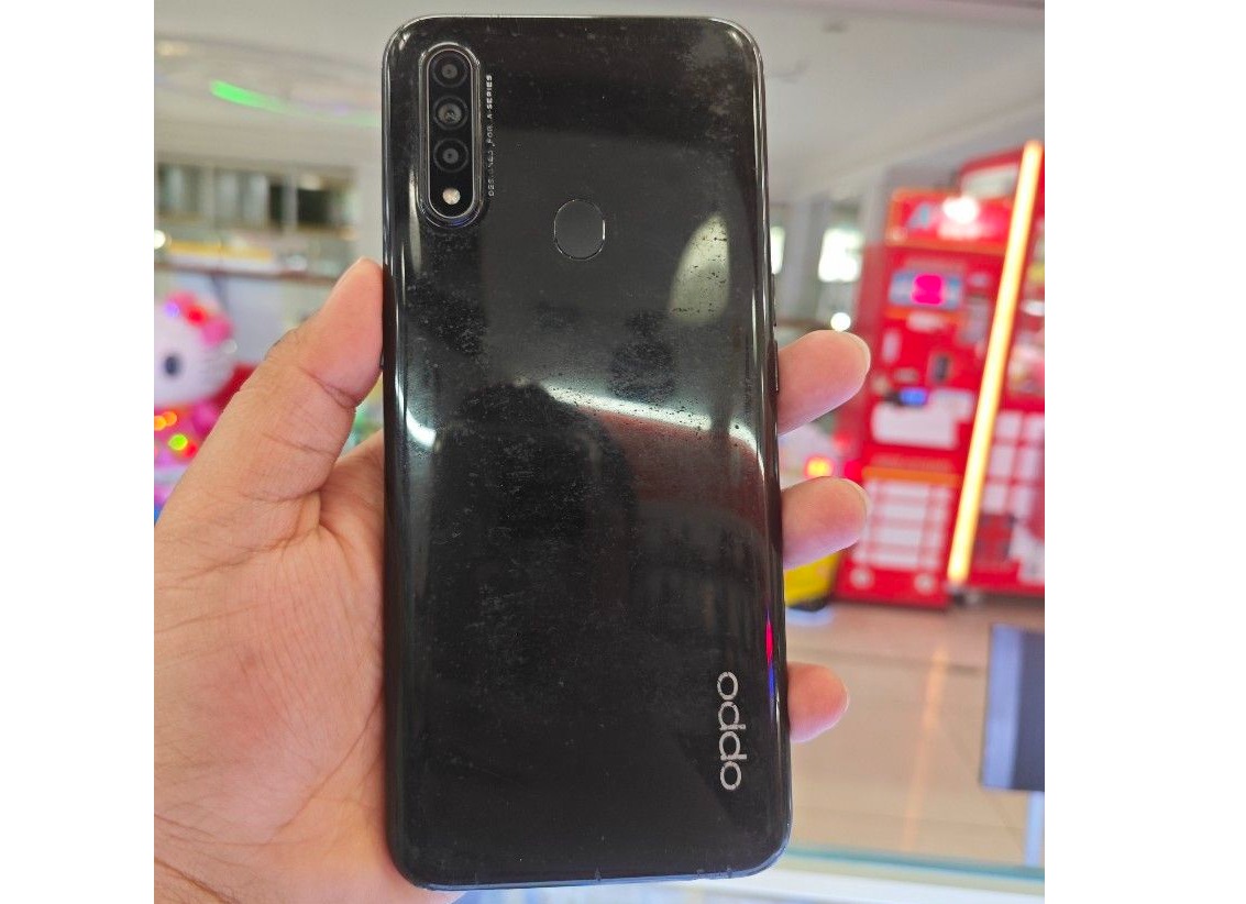 Oppo A31 (Used)