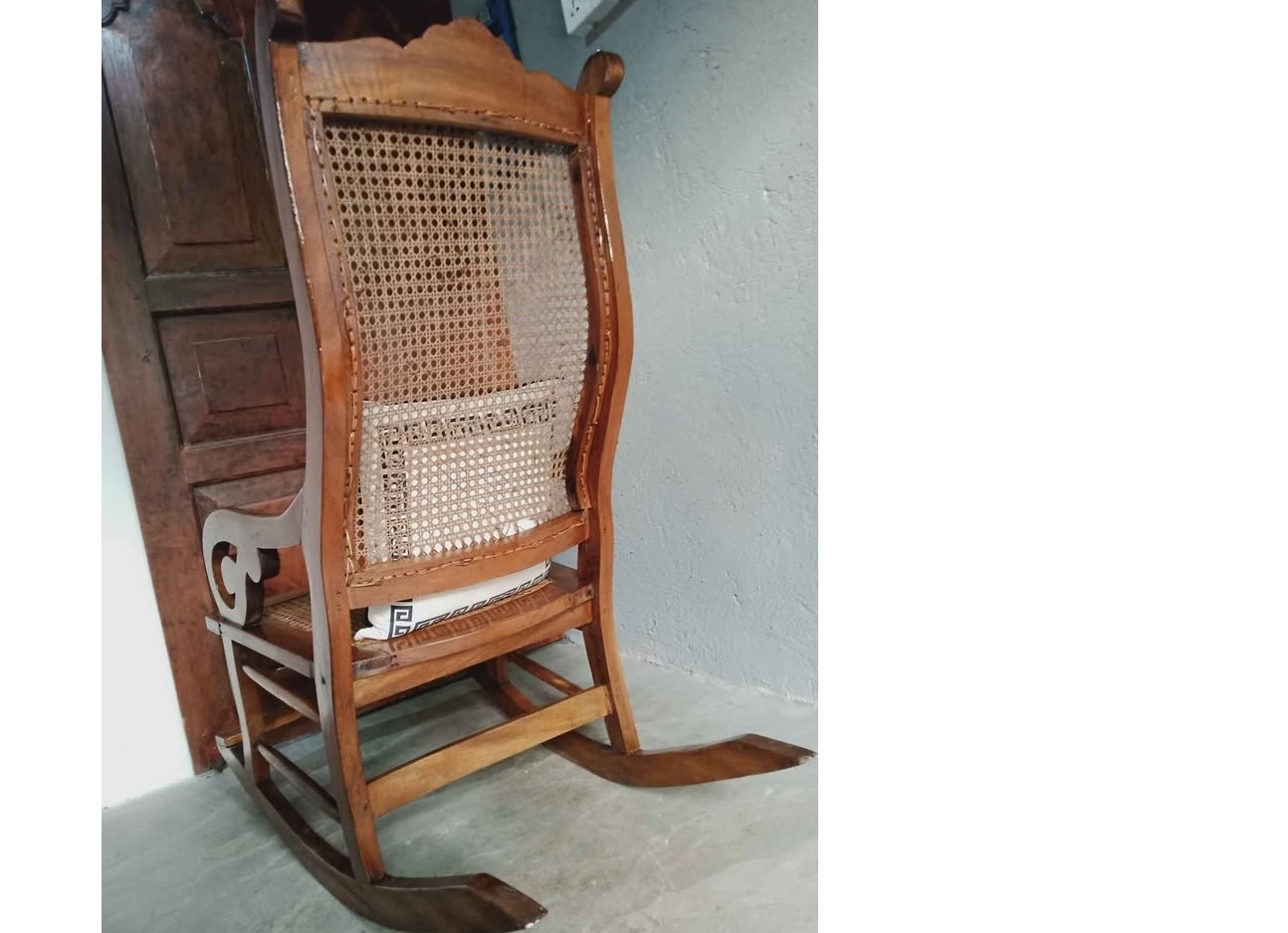 Antique rocking chair