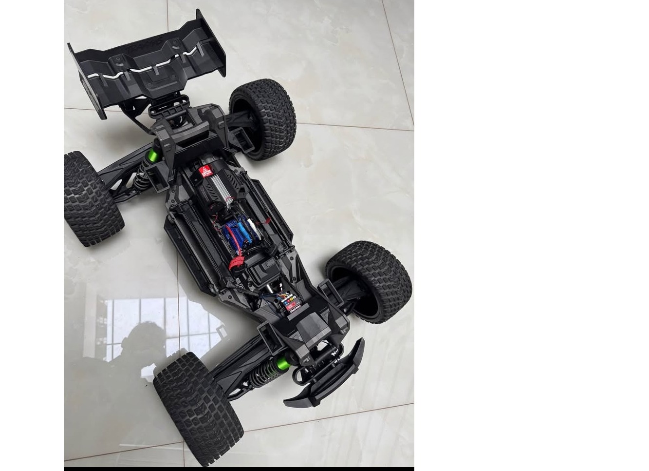 Traxxas XRT 1/5th Scale Truggy RC Car LiPo