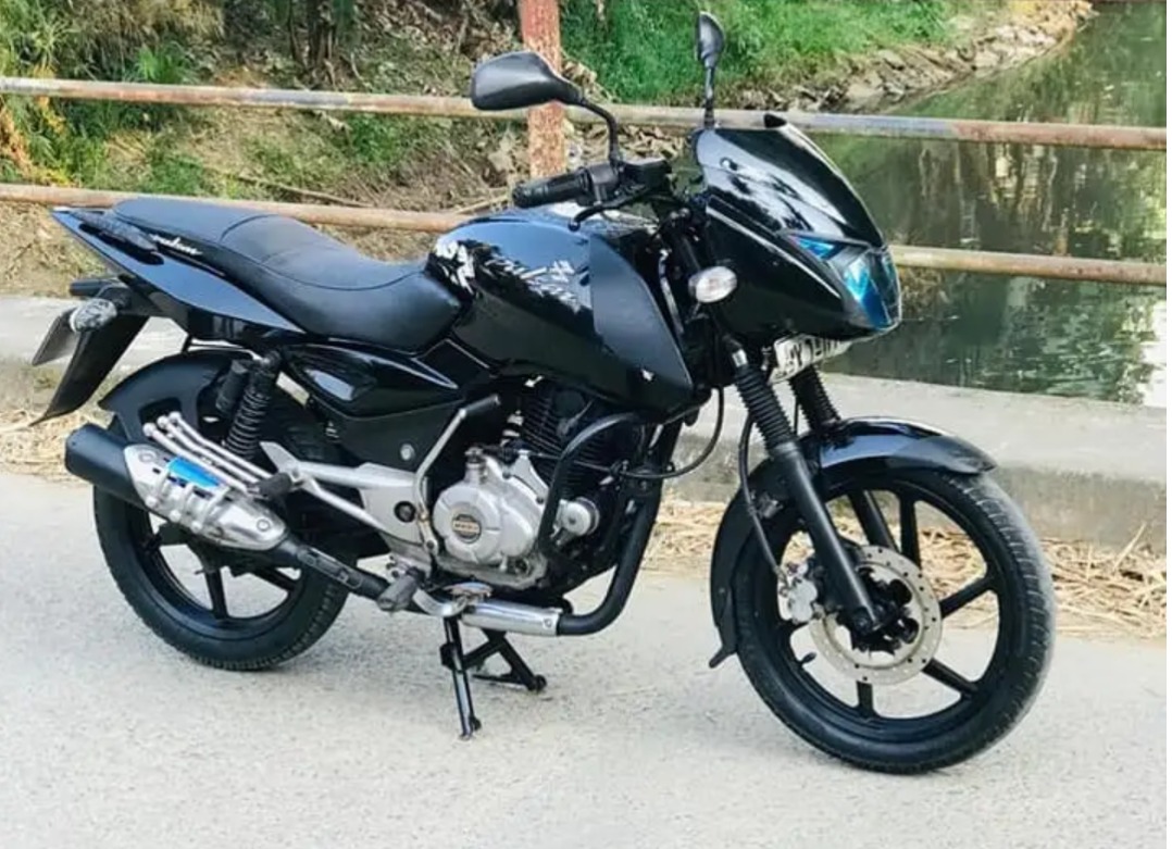 Pulsar 150