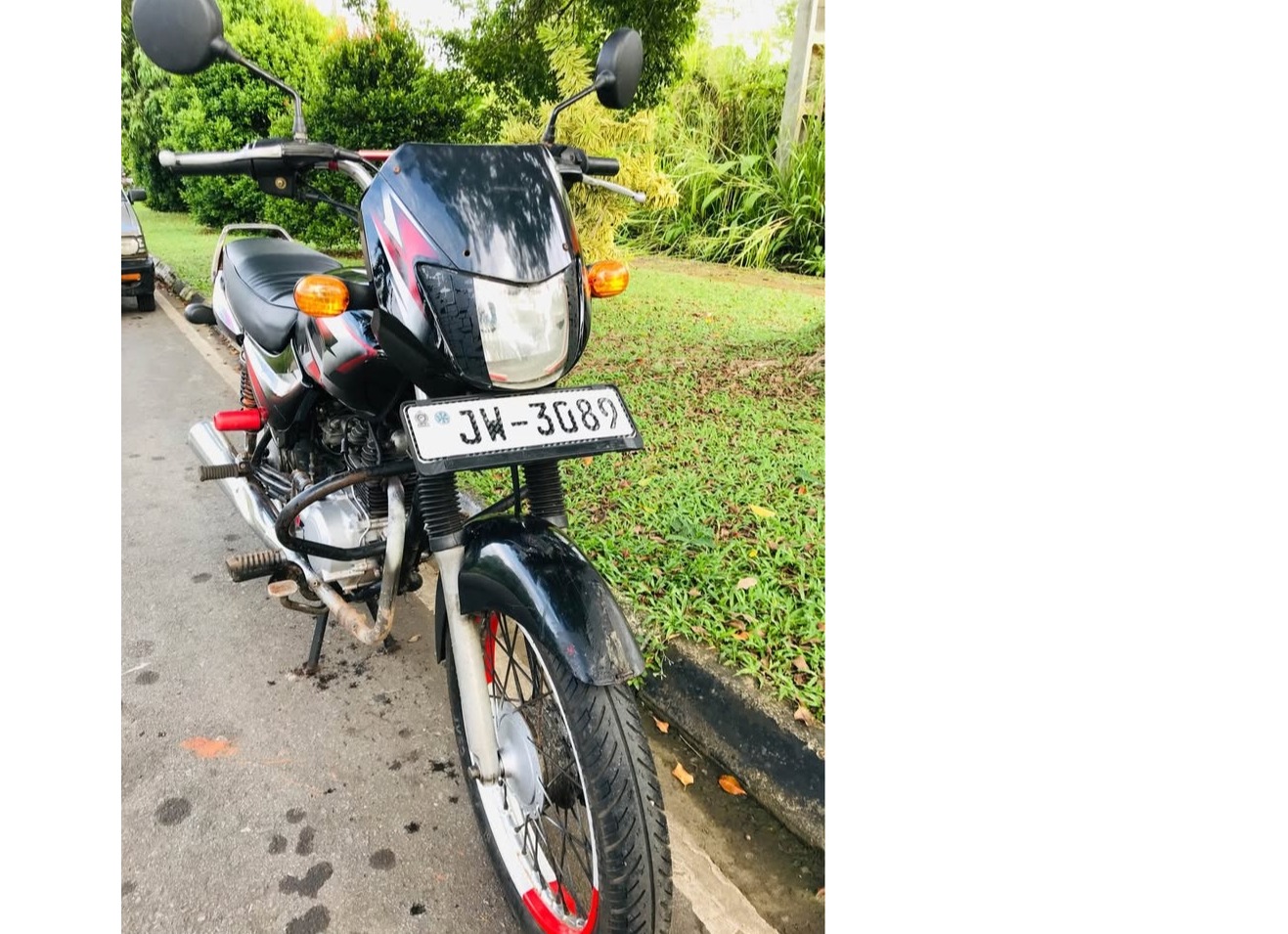 Bajaj Ct100