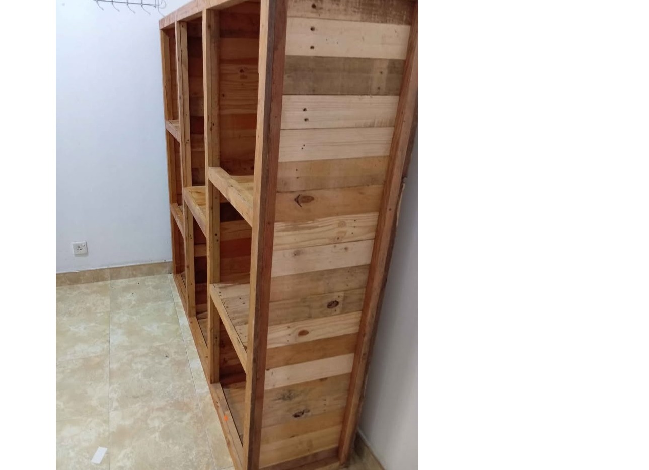 Wooden Cupboard (Pallet)