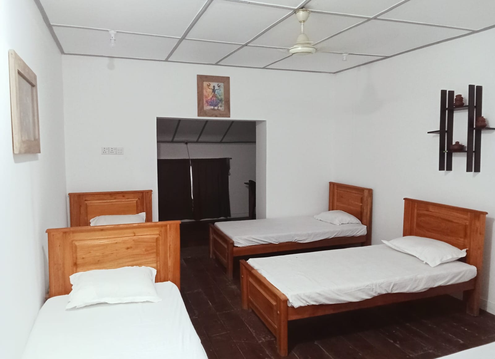 Jaffna - KKS Road 10+ bed Apartment - Abbi Holiday