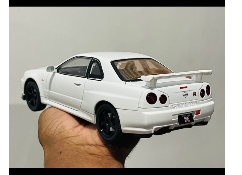 1:24 Scale Nissan GTR R34 die cast metal alloy model cars