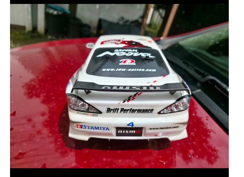 Tamiya Nissan Silvia RC 1/10 scale
