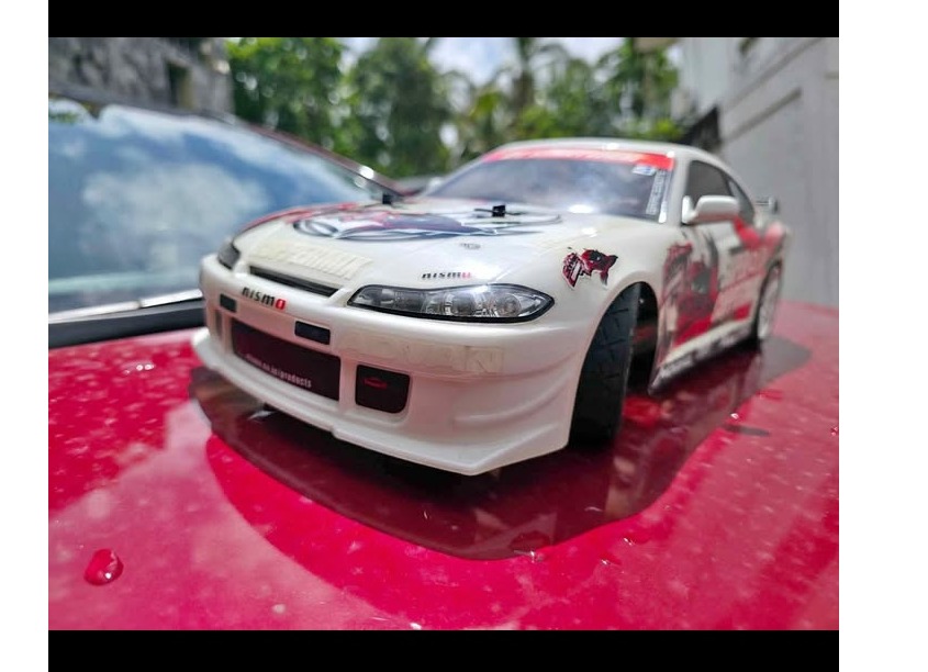 Tamiya Nissan Silvia RC 1/10 scale