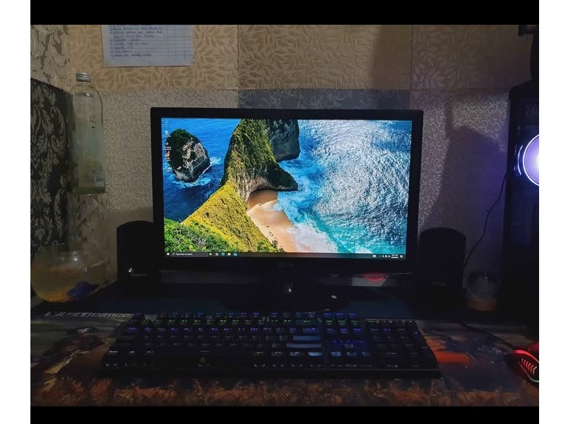 Intel i 7  pc ( 55n full set pc money  urgent )