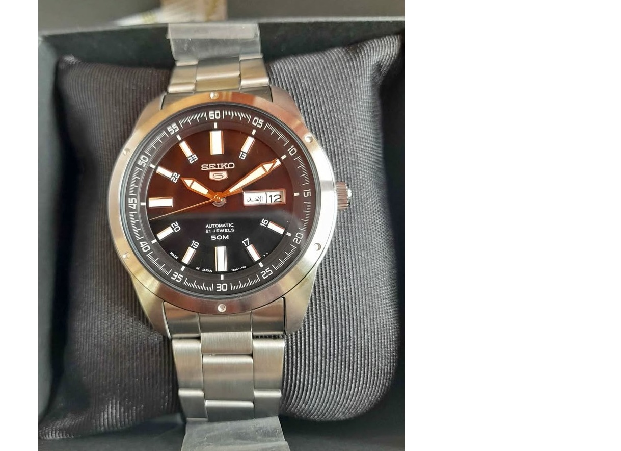 Seiko 5 Silver/Black Face Automatic Men's Analog Watch SNKN13J1