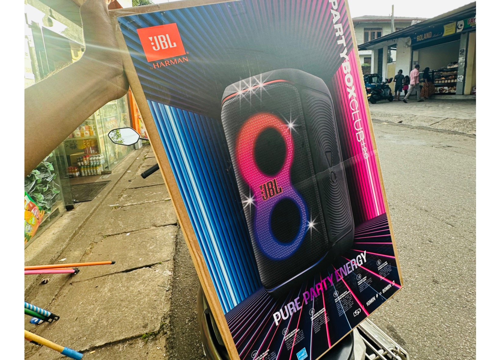 JBL party box club 120
