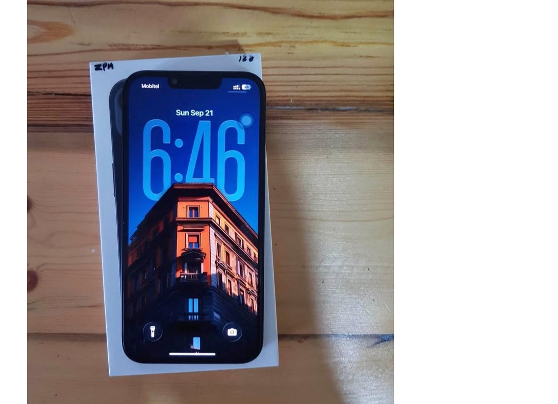 iPhone 13 Full set 128gb