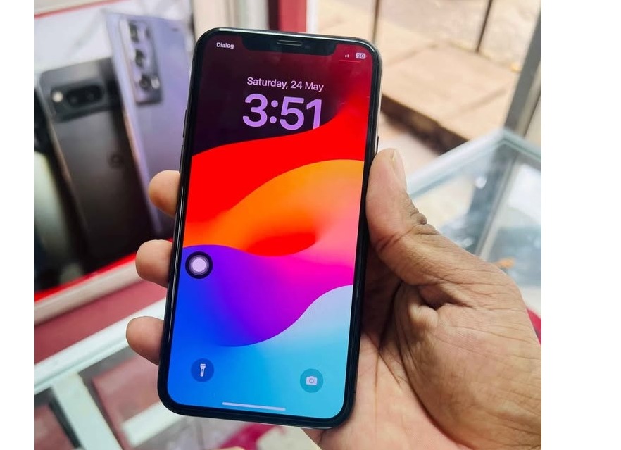 I phone 11pro 🇯🇵 256GB  🔋79%
