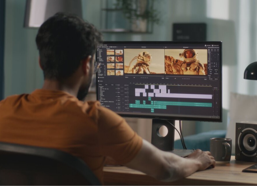 We are hiring a Creative video editor