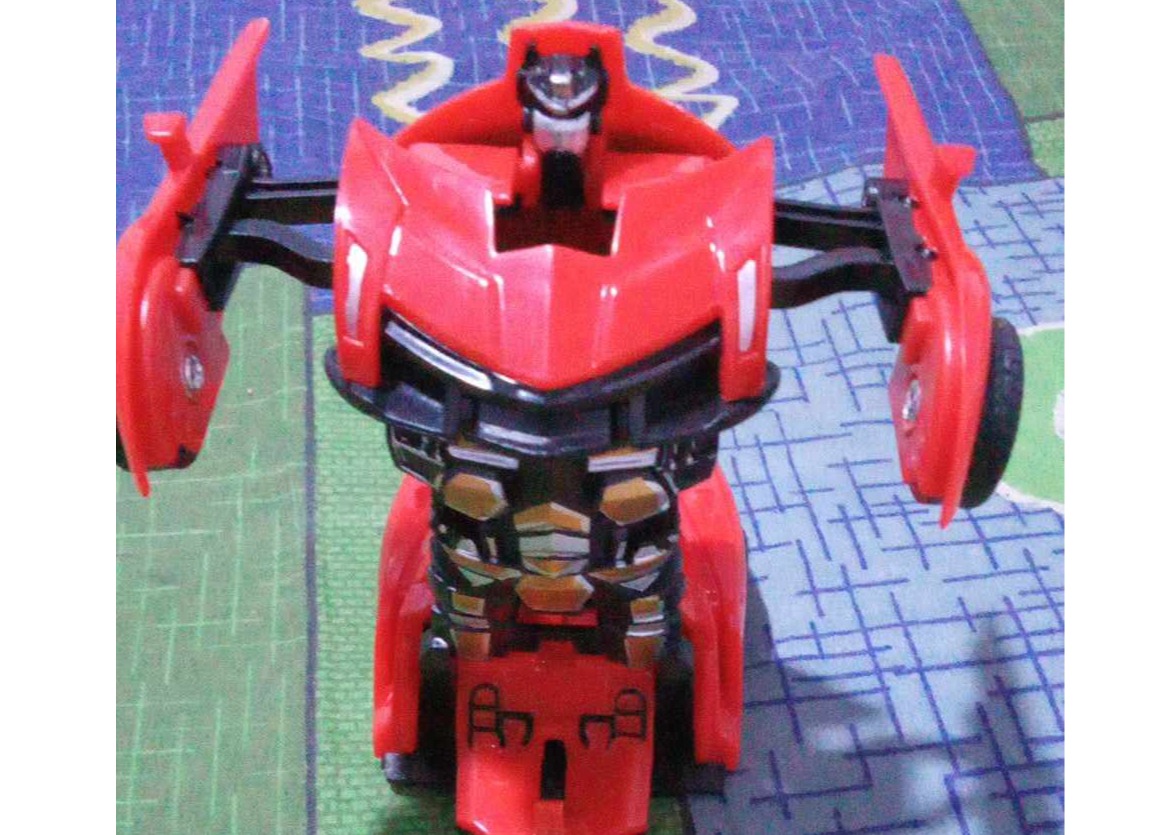 Transforming car robot