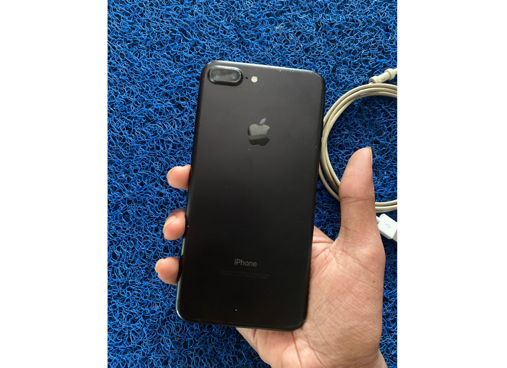 iPhone 7plus 128gb