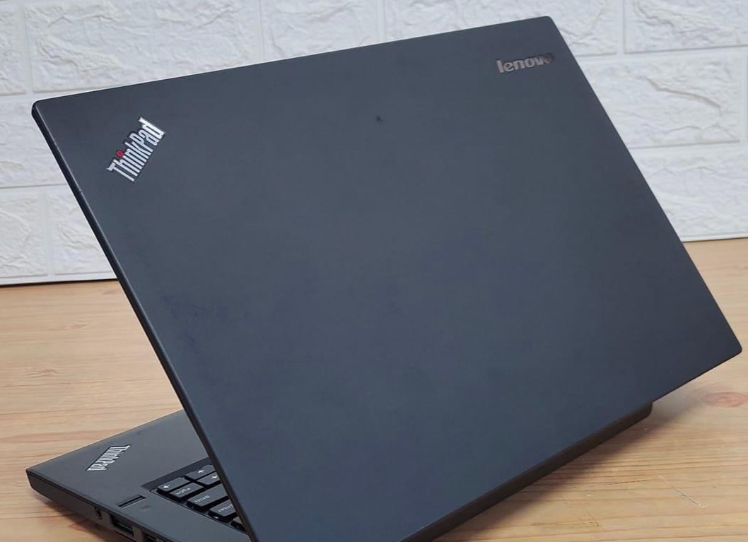 LENOVA THINKPAD T450