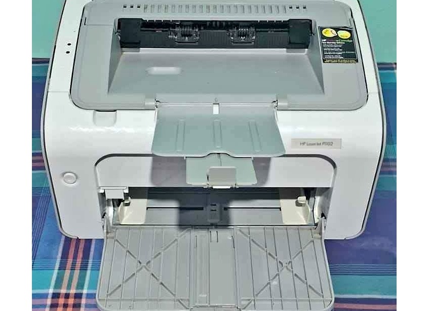 HP LaserJET P1102