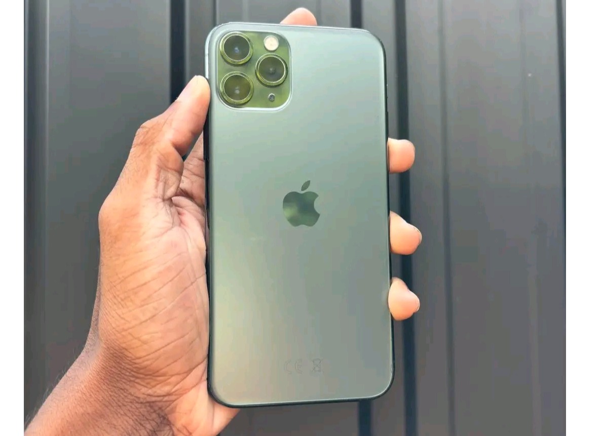 Iphone 11 Pro ( Used )