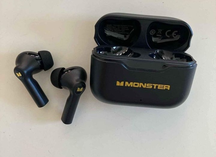 Monster Bluetooth earphones