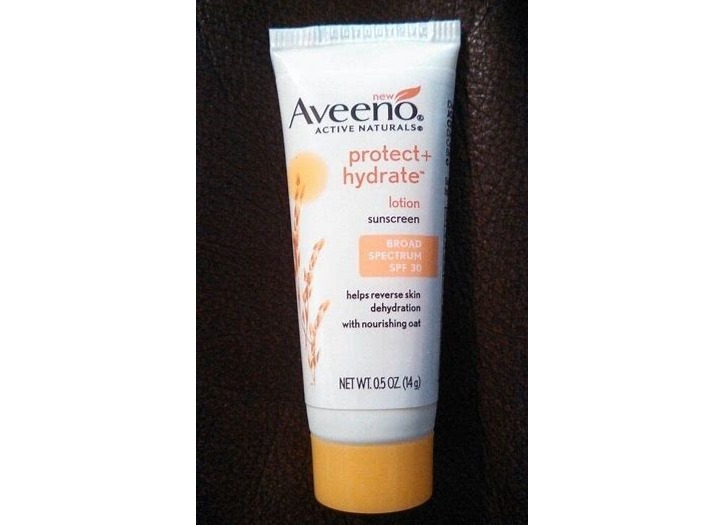 Aveeno Protect + Hydrate Moisturizing Sunscreen SPF 30 88ml